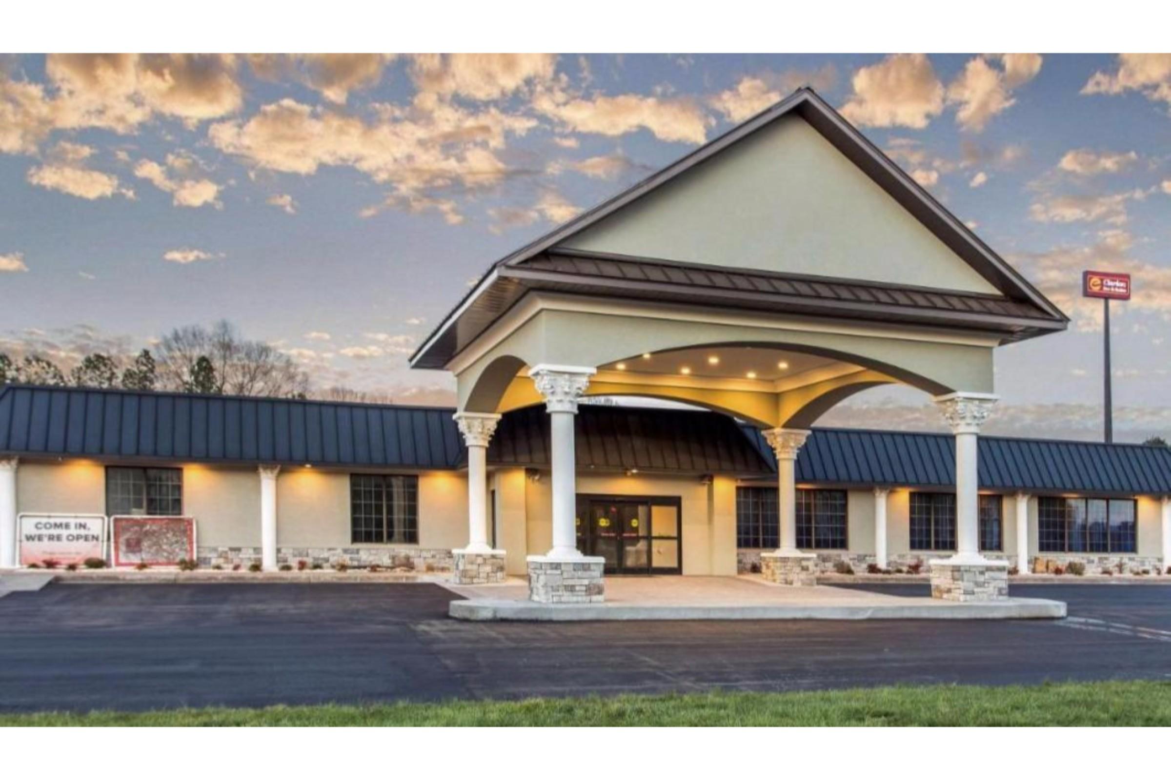 Days Inn And Suites By Wyndham Oxford Exteriér fotografie