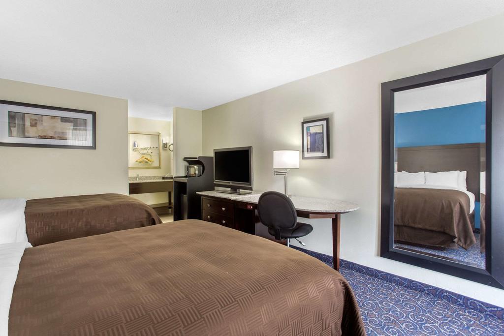 Days Inn And Suites By Wyndham Oxford Exteriér fotografie
